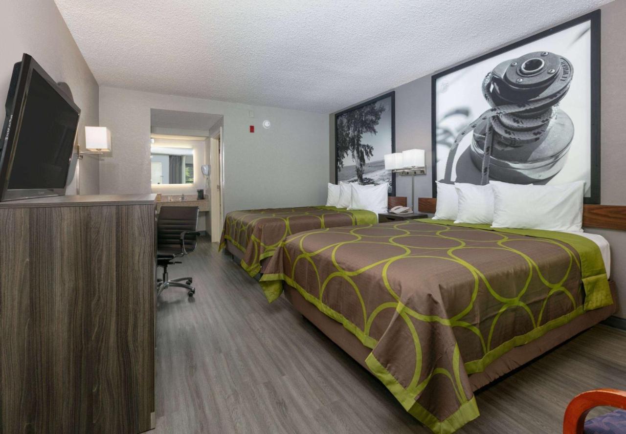 Super 8 By Wyndham Diberville Biloxi Area Zewnętrze zdjęcie