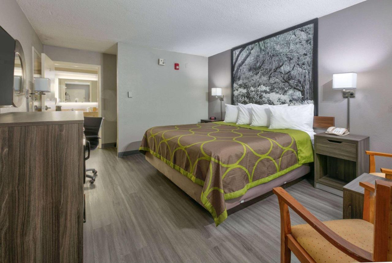 Super 8 By Wyndham Diberville Biloxi Area Zewnętrze zdjęcie